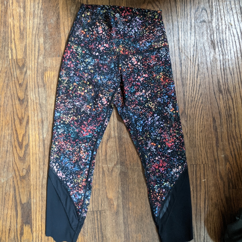 Lululemon multicolored floral cropped leggings size 6